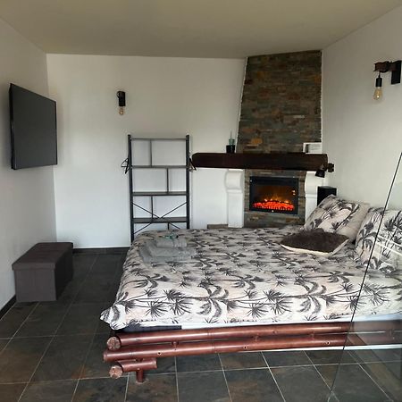 Studio Port Pin Vue Mer, Jacuzzi, Hammam, Parking Prives Cassis Dış mekan fotoğraf