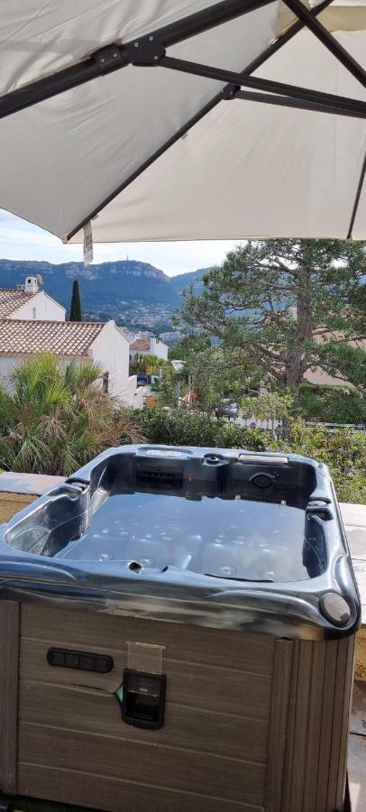 Studio Port Pin Vue Mer, Jacuzzi, Hammam, Parking Prives Cassis Dış mekan fotoğraf